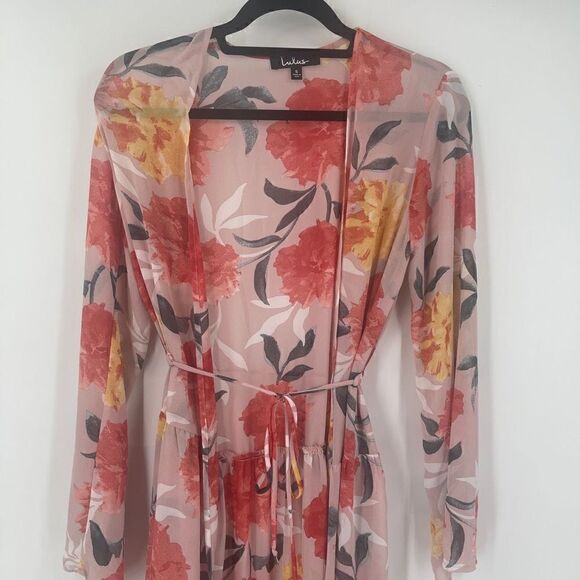 Lulus Blush Floral Wrap  Dress/ Beach Cover up - Picture 3 of 7